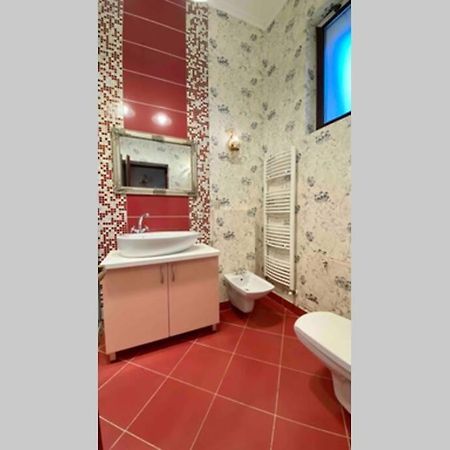 Budoir Royal Apartment Oradea Eksteriør billede